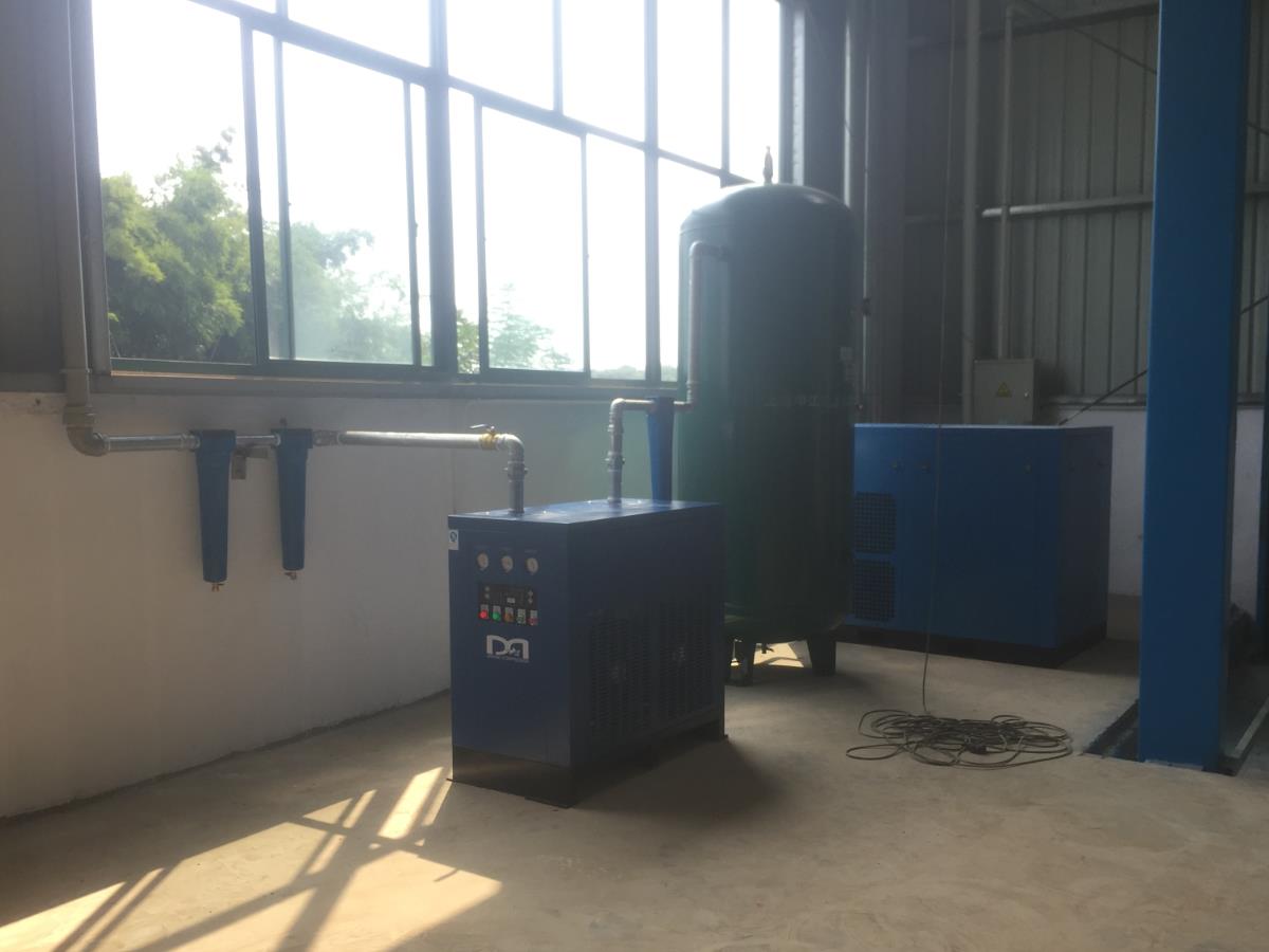 海南某木业科技有限公司采购德蒙皮带空气压缩机案例
