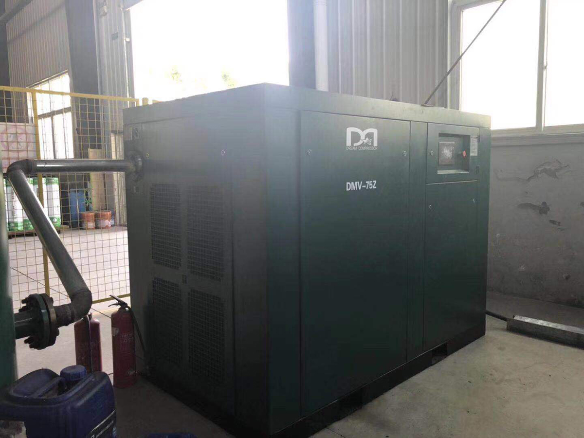 75KW  变频二级螺杆机
