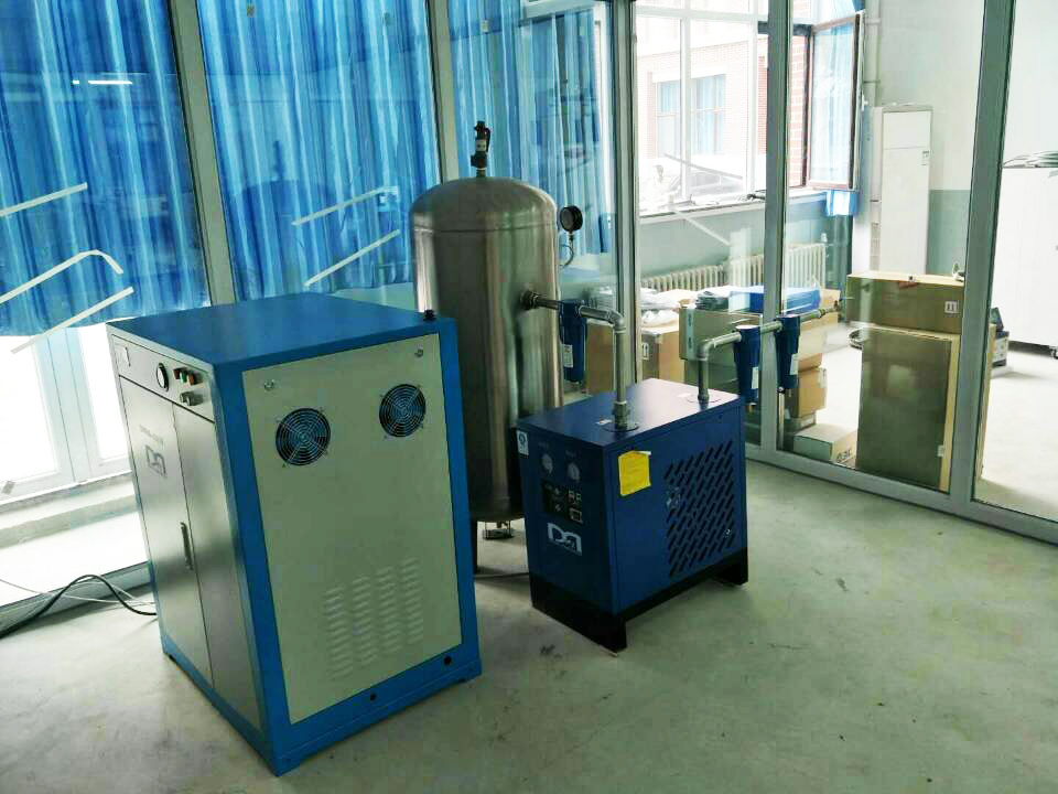 5.5KW无油空压机组